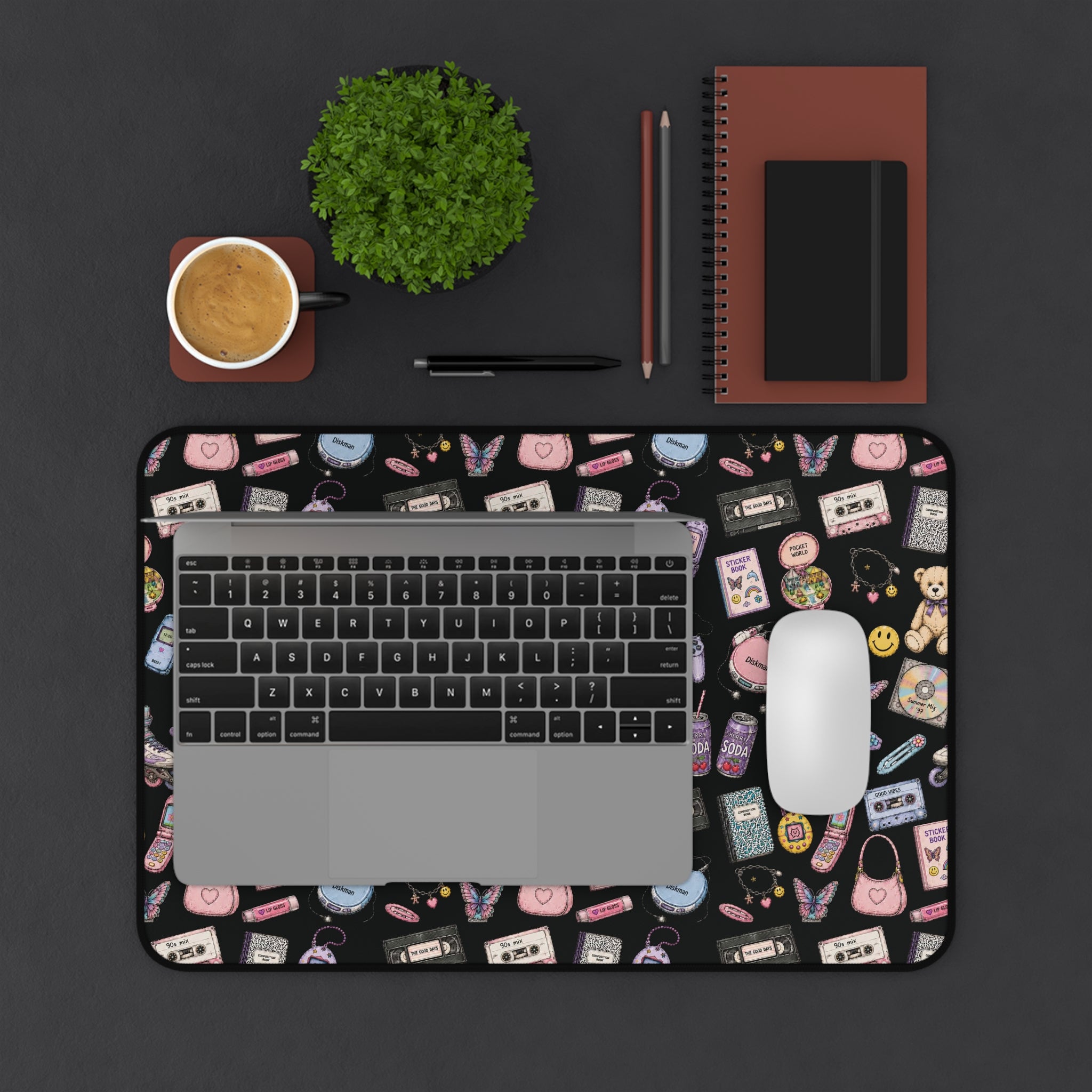 Loading... | Miracle of Roses Desk Mat