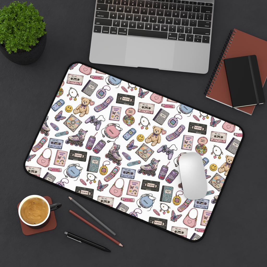Loading... | Miracle of Roses Desk Mat