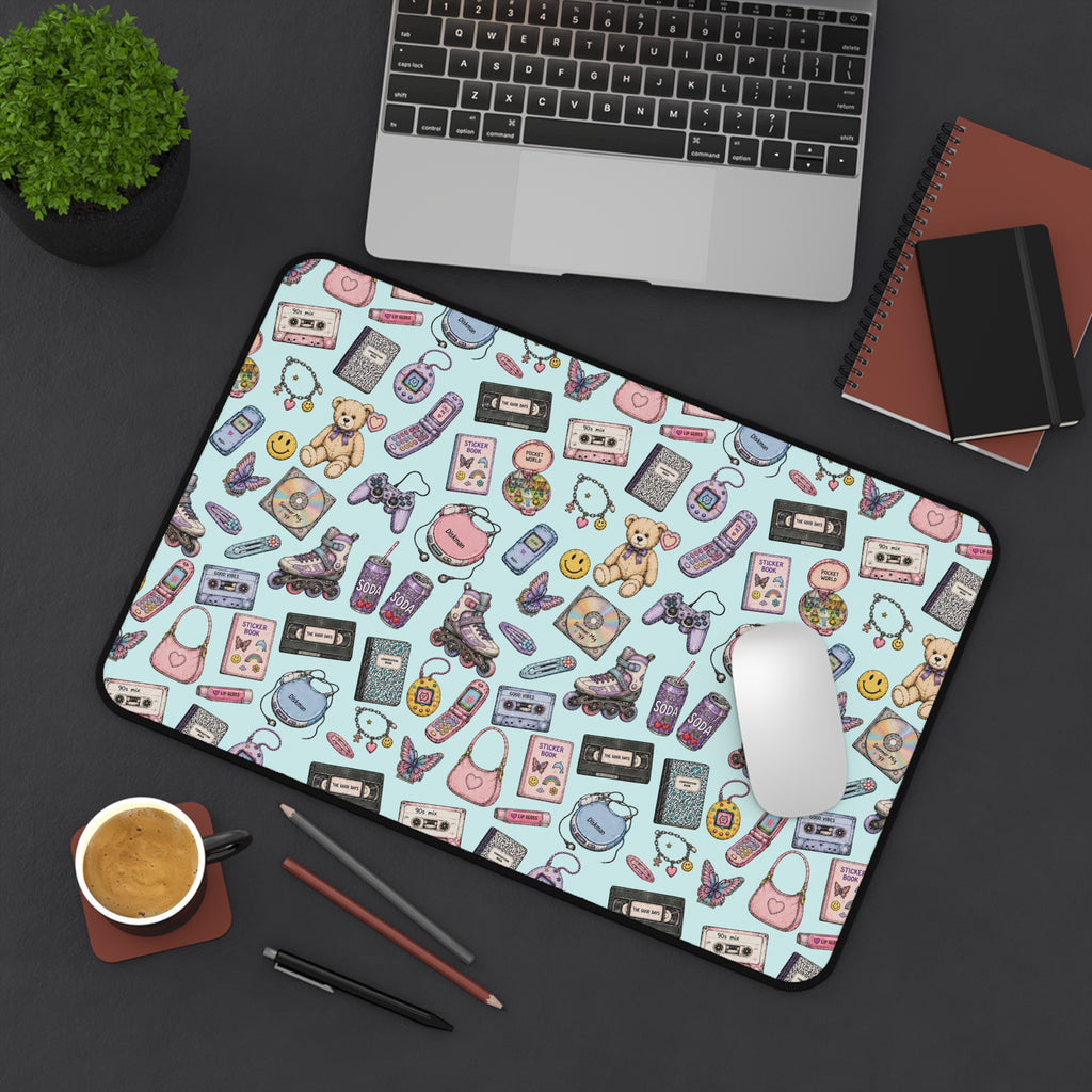 Loading... | Miracle of Roses Desk Mat