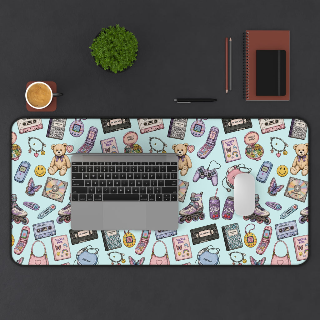Loading... | Miracle of Roses Desk Mat