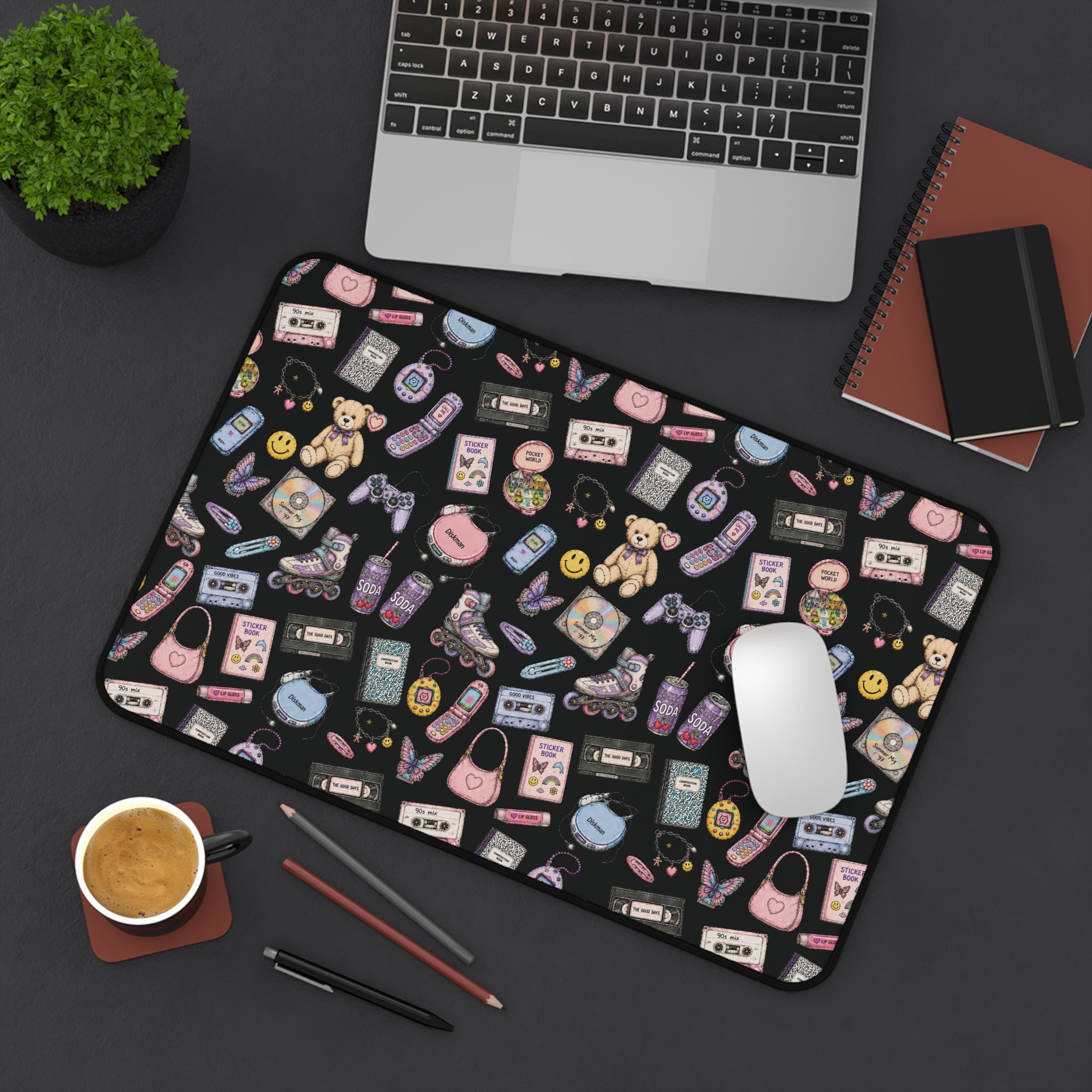 Loading... | Miracle of Roses Desk Mat